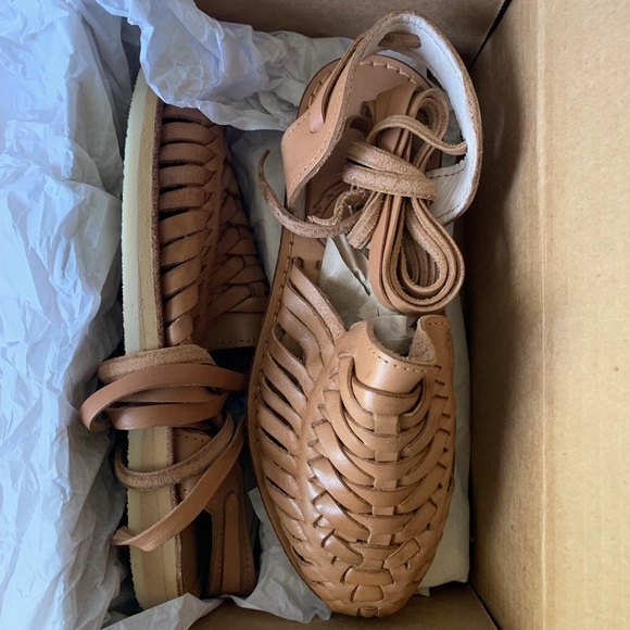 Harmonica Huarache Tie Leather Sandals - Picture 3 of 5